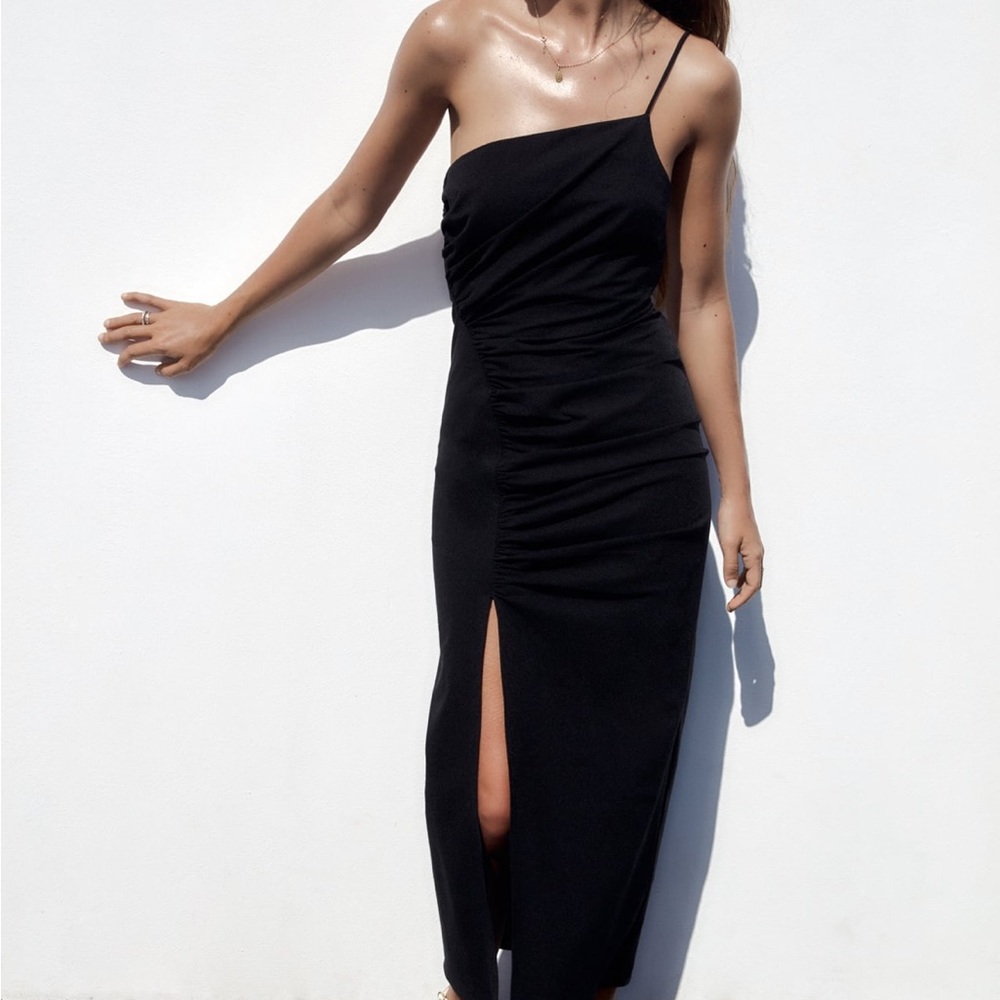 Zara limited edition bloggers favourite maxi dress you cannot miss - Picture 7 of 10